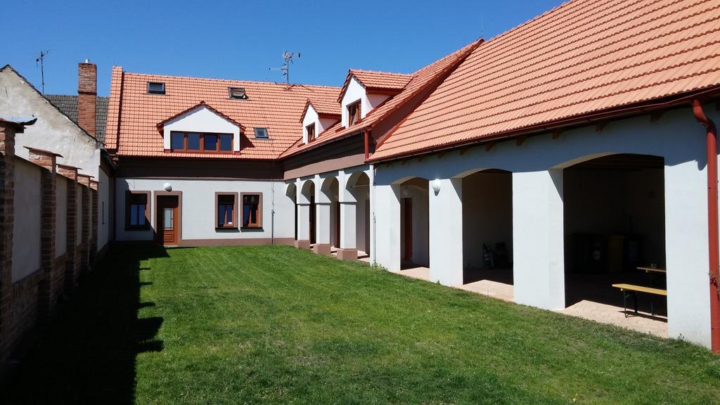 Penzion Dolní Dunajovice Kültér fotó